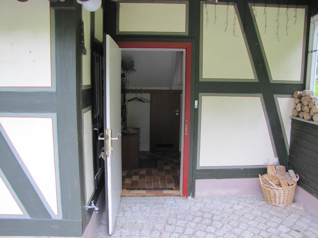Hof Guttels Waldgasthof Ferienpension Rotenburg an der Fulda Exterior foto