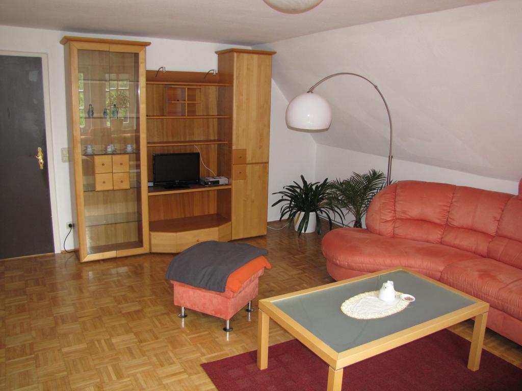 Hof Guttels Waldgasthof Ferienpension Rotenburg an der Fulda Quarto foto