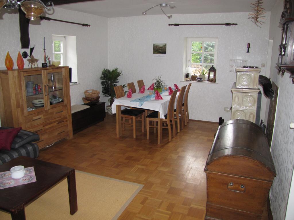 Hof Guttels Waldgasthof Ferienpension Rotenburg an der Fulda Quarto foto