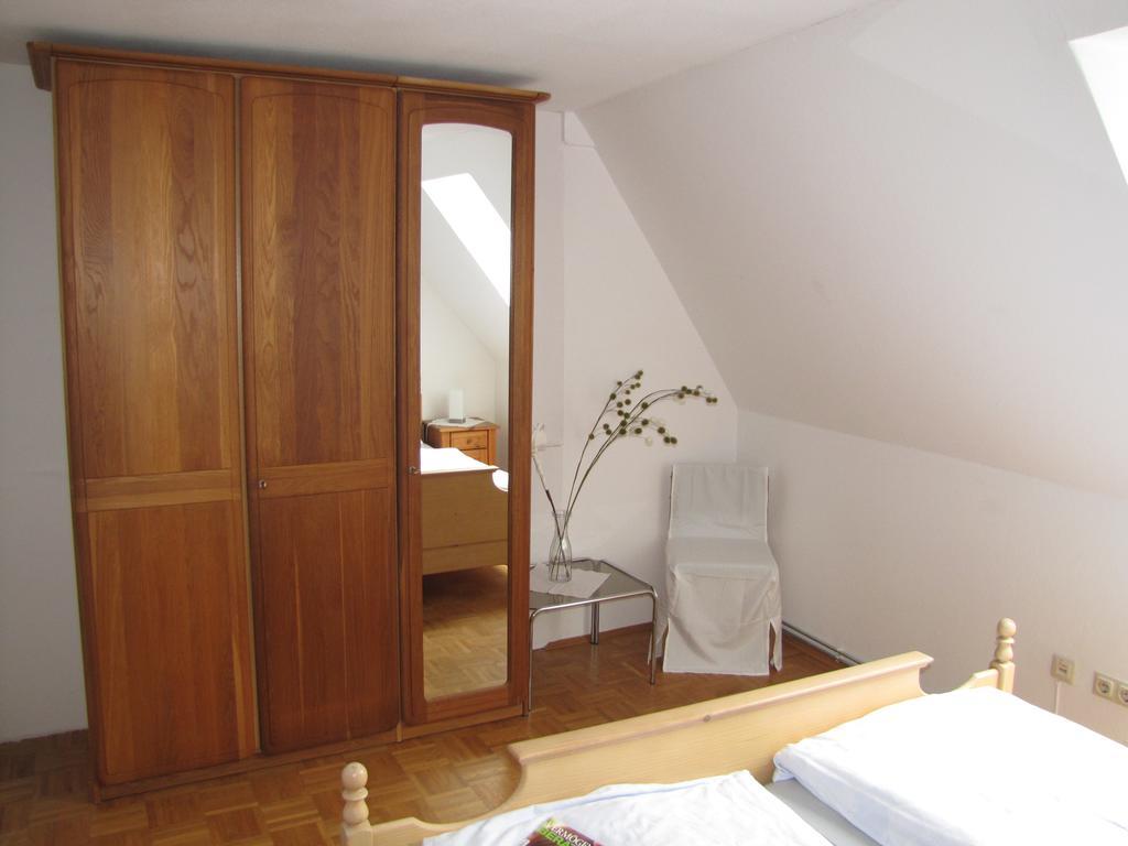 Hof Guttels Waldgasthof Ferienpension Rotenburg an der Fulda Quarto foto